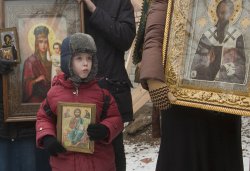 Крестный ход вокруг Пскова 14 марта 2012 года. Фоторепортаж Андрея Кокшарова