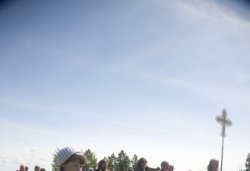 Крестный ход вокруг Пскова 13 июня 2012 года. Фоторепортаж Андрея Кокшарова