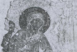 Рис. 10. Мученица Марина, побивающая беса. Роспись западной стены церкви Рождества Христова в Довмонтовом городе. Фрагмент. ГЭ