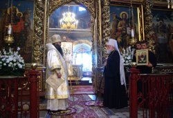 6 сентября 2014 года Митрополит Георгий преподнес Свято-Троицкому кафедральному собору образ преподобного Серафима Саровского с частицей его мощей