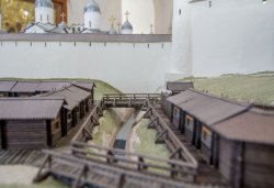 Большой макет Псковского кремля в формах XV века, сентябрь 2013 года