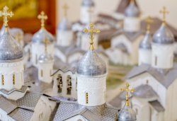 Большой макет Псковского кремля в формах XV века, сентябрь 2013 года