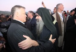 Принесение ковчега с Поясом Пресвятой Богородицы в Россию 21 октября 2011 года