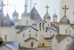Большой макет Псковского кремля в формах XV века, сентябрь 2013 года