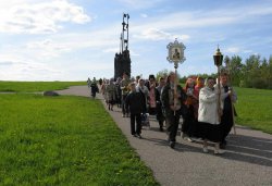 Крестный ход вокруг Пскова 15 мая 2012 года